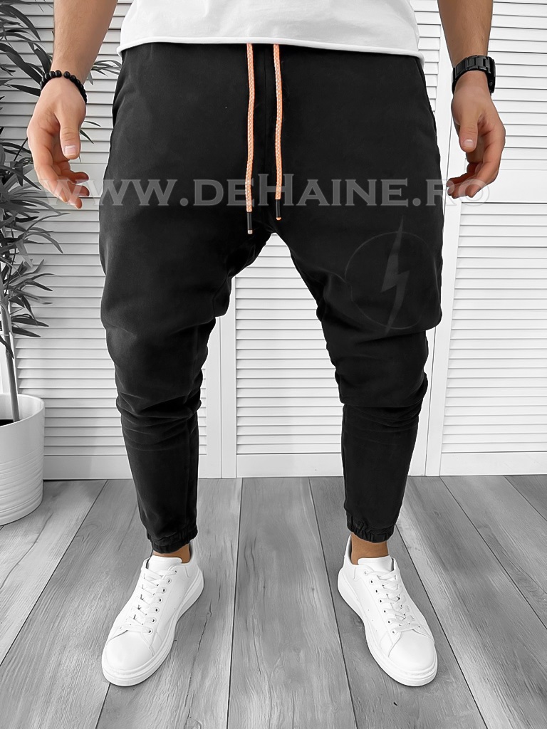 Pantaloni de trening negru conici k026 17-5.1