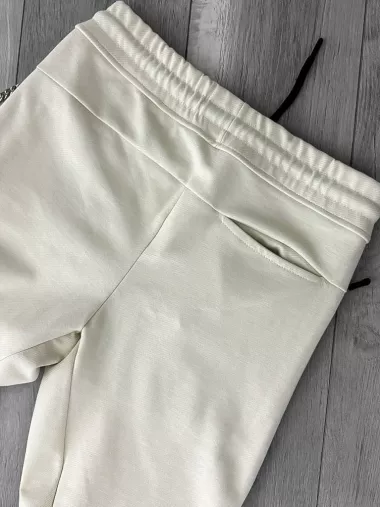 Pantaloni de trening bej conici 12606 92-3.3