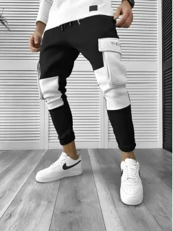 Pantaloni de trening negri conici CU MIC DEFECT DEFK211 P20-4.1 Pantaloni de trening negri conici CU MIC DEFECT DEFK211 P20-4.1