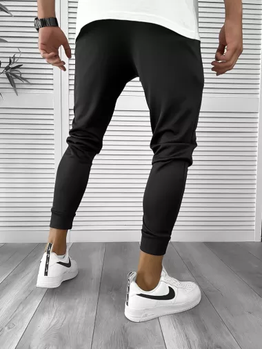 Pantaloni de trening negru conici 12260 K4
