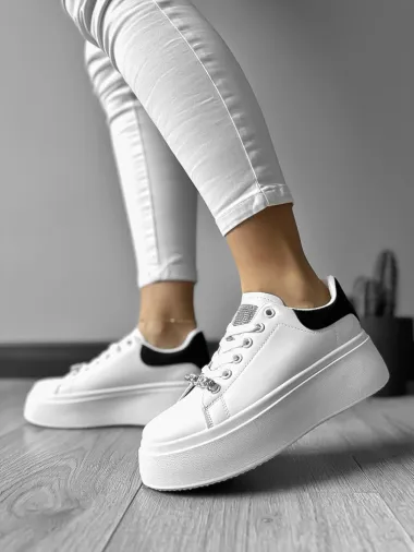 Adidasi dama casual albi cu calcai negru LA220 N12-3
