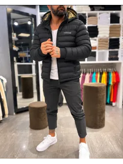 Geaca barbati de iarna neagra 5302