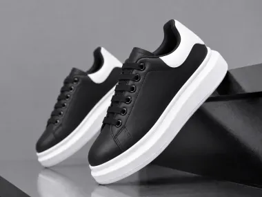 Adidasi dama casual negri cu talpa alba 6607