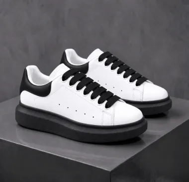 Adidasi dama casual albi cu sireturi negre 6607