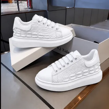 Adidasi barbati casual albi 6627
