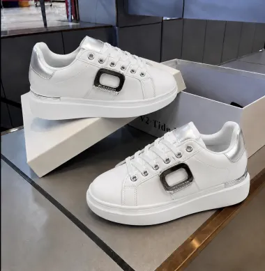 Adidasi dama casual albi 272