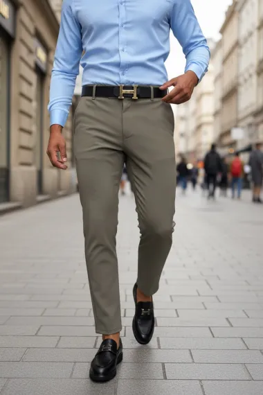 Pantaloni barbati eleganti maro 13547