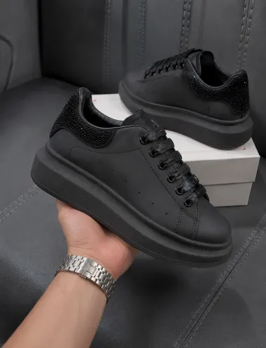 Adidasi dama casual negri 111