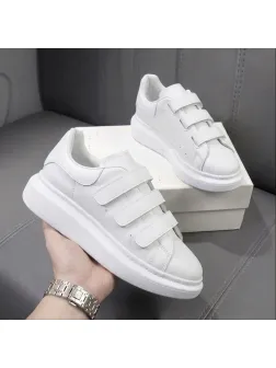 Adidasi barbati casual albi cu arici XO