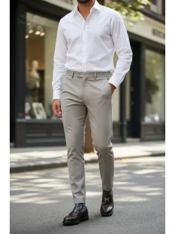 Pantaloni barbati eleganti bej S133
