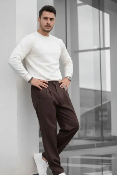 Pantaloni barbati casual, croiala lejera, maro B01