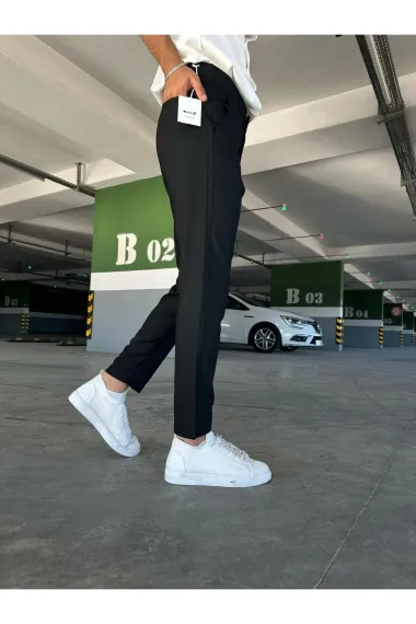 Pantaloni barbati casual negri C001