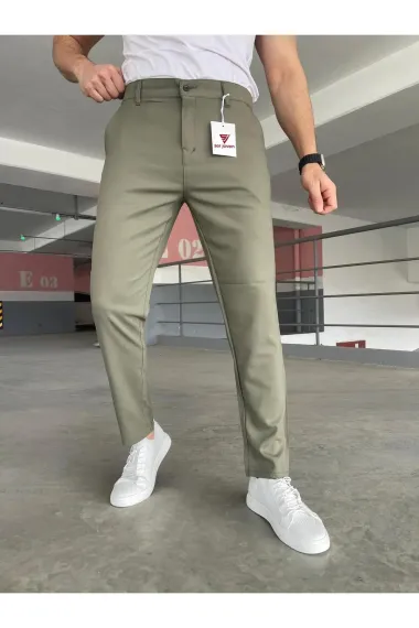 Pantaloni barbati casual kaki C001