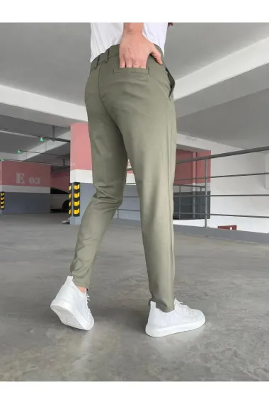 Pantaloni barbati casual kaki C001