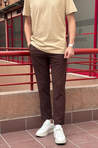 Pantaloni barbati casual grena c001