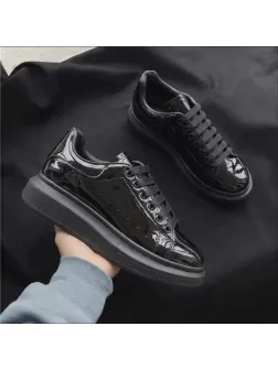 Adidasi barbati casual, negri luciosi , vip AAA