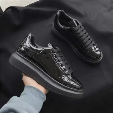 Adidasi barbati casual, negri luciosi , vip AAA