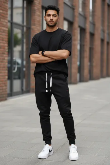 Pantaloni de trening negri L1128 28-4.3