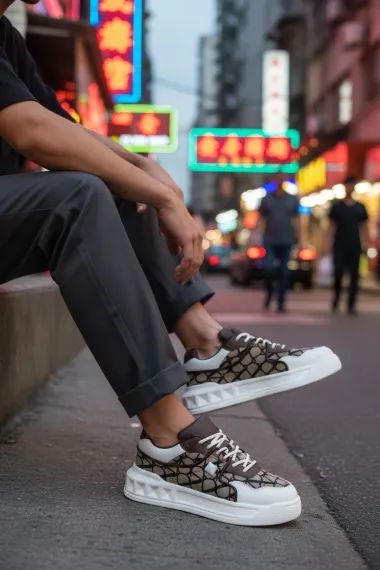 Adidasi barbati casual, albi cu auriu, VLT L75