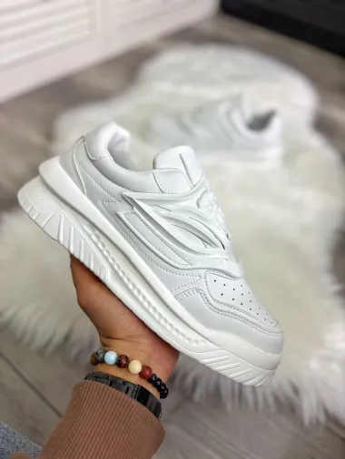 Adidasi barbati casual, albi Q6