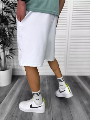 Pantaloni de trening scurti,albi , cu imprimeu Y245 O3-1.3