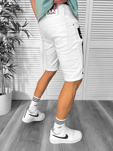 Blugi barbati scurti conici albi, cu stikere, 4602 H3-3