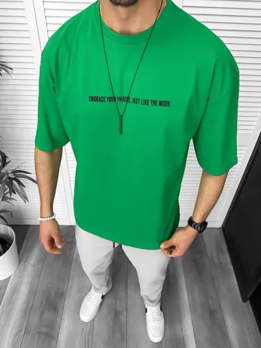 Tricou barbati verde, cu imprimeu pe spate, oversize 11821 O1-3.2