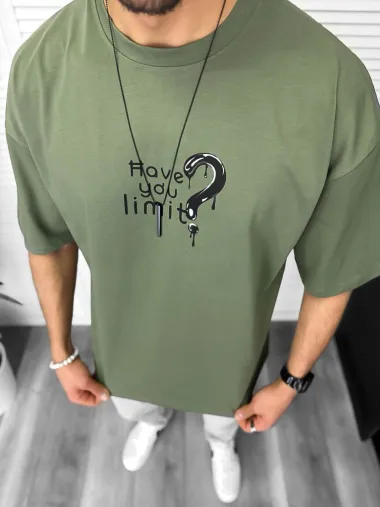 Tricou barbati kaki, cu imprimeu pe spate, oversize 11818 O5-6.1