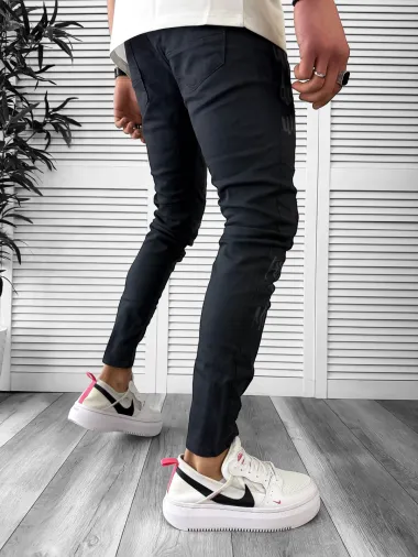 Blugi barbati conici negri cu imprimeu 1251 G4-5