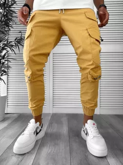 Pantaloni de trening cargo, crem, conici Y101 32-4 Pantaloni de trening cargo, crem, conici Y101 32-4