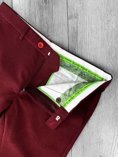 Pantaloni barbati eleganti regular fit grena B1769 60-3 E~