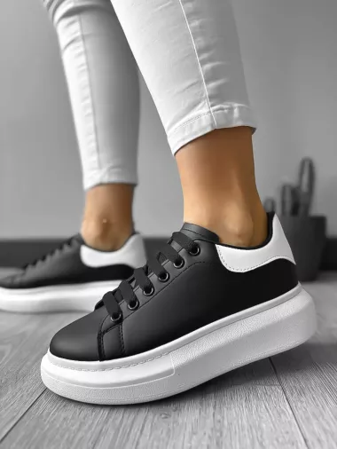 Adidasi dama casual negri 444