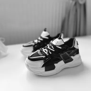 Adidasi dama casual cu talpa inalta, negri cu alb CL2401 T50-3 Adidasi dama casual cu talpa inalta, negri cu alb CL2401 T50-3