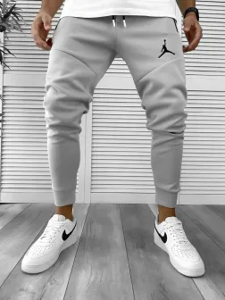 Pantaloni de trening gri conici, silon, cu mic defect 12361 O3-4.2