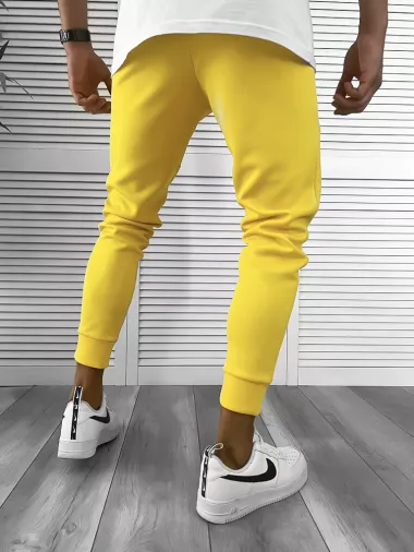 Pantaloni de trening galbeni, silon, conici 12375 26-5.1