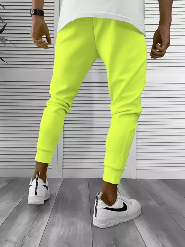 Pantaloni de trening neon , silon, conici 12375 i5-4.1