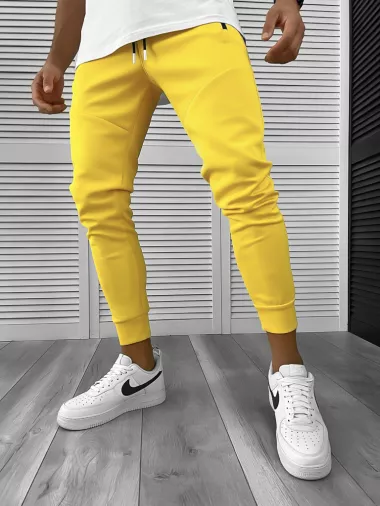 Pantaloni de trening galbeni, silon, conici 12379 D3-5.4