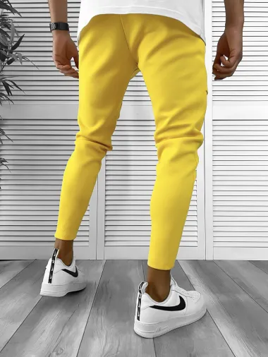 Pantaloni de trening galbeni , silon, conici 12374 D2-1.4