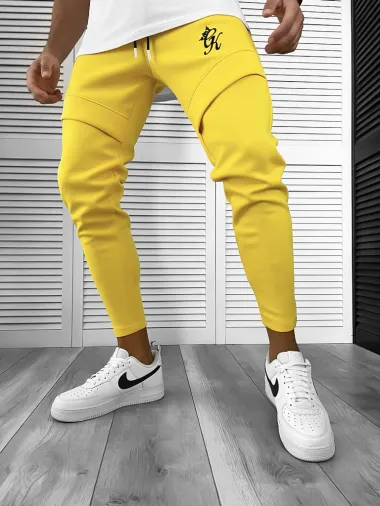 Pantaloni de trening galbeni , silon, conici 12374 D2-1.4