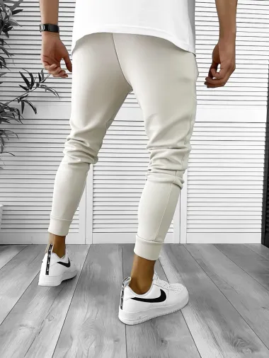 Pantaloni de trening bej conici 12361 D3-3.3