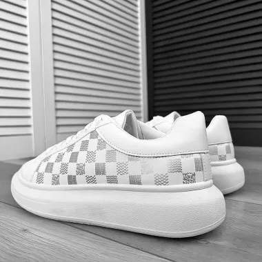 Adidasi barbati casual albi cu imprimeu 2217 T1-3