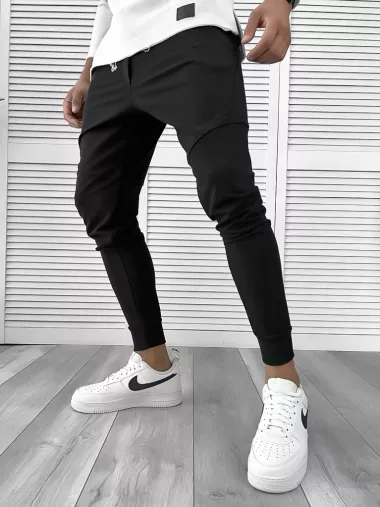 Pantaloni de trening negri conici 12112 D3-4.1