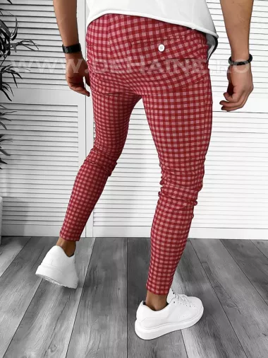Pantaloni barbati casual regular fit rosii in carouri B1855 U3
