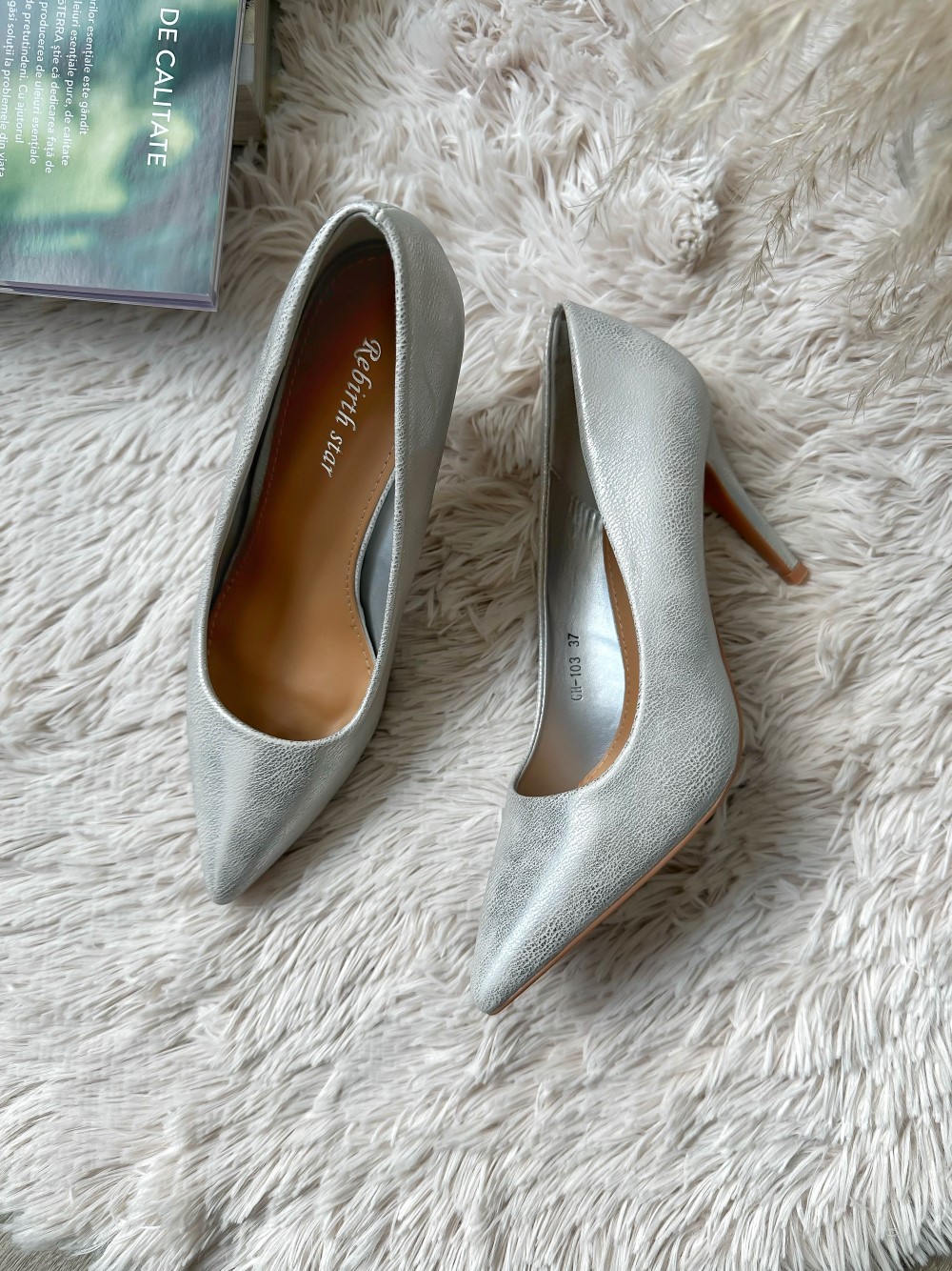 Pantofi eleganti dama cu toc subtire argintii 103