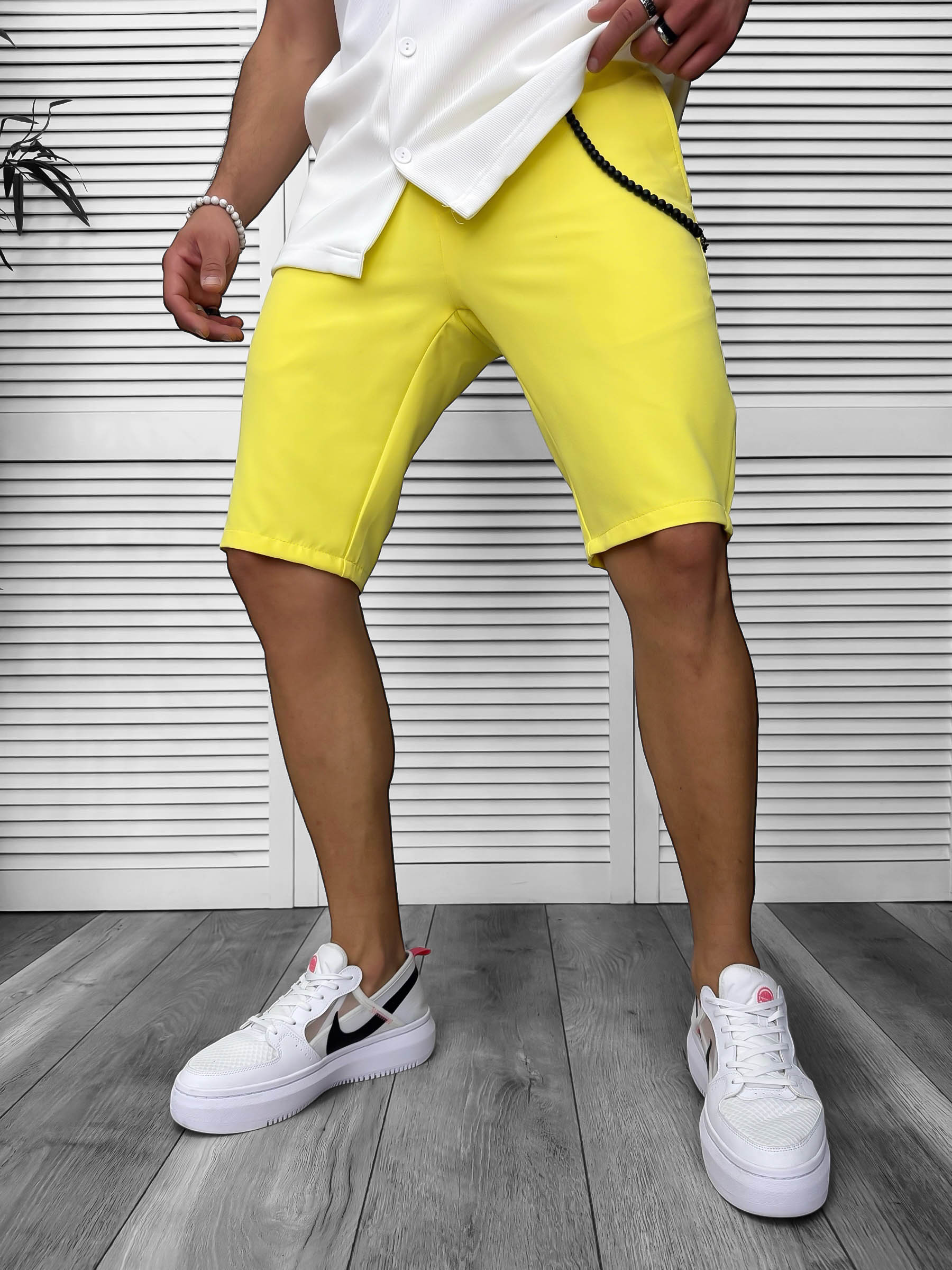 Pantaloni scurti casual galbeni 13058
