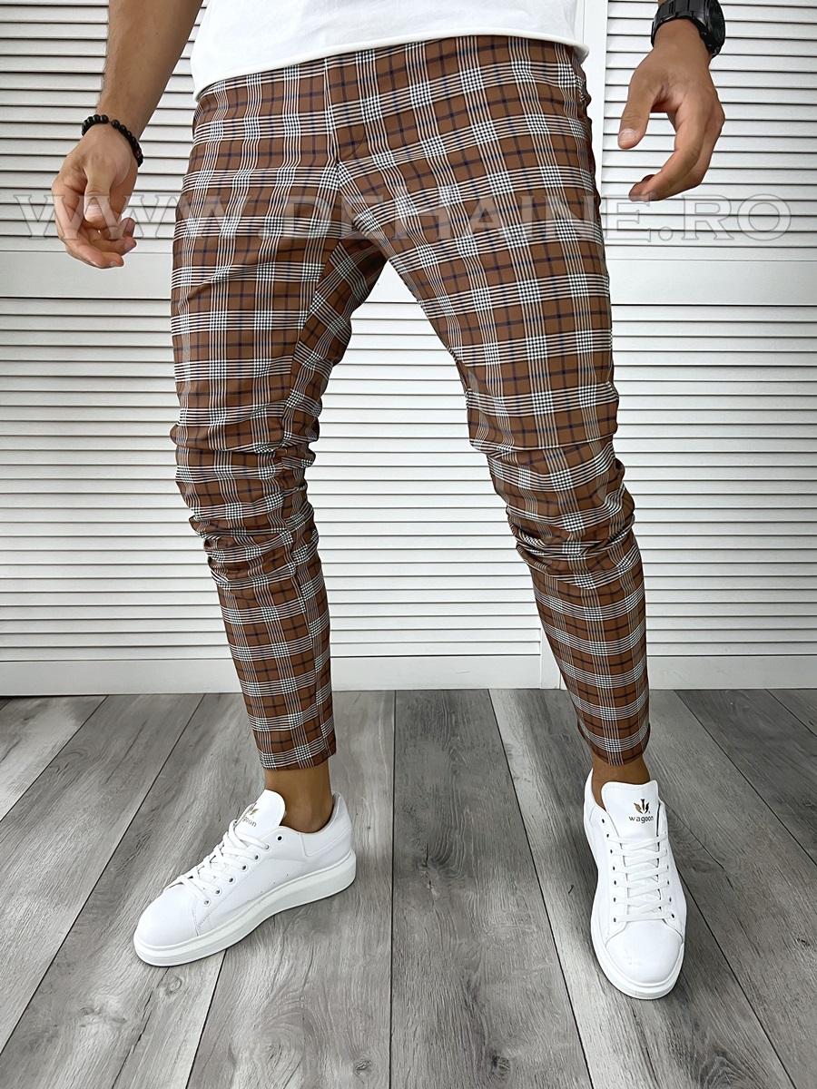 Poze Pantaloni barbati casual regular fit maro in carouri B8210 O2-1.1