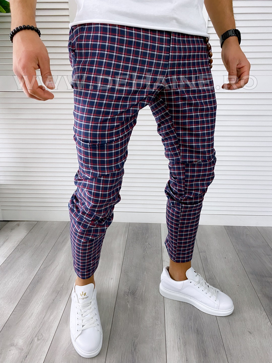 Poze Pantaloni barbati casual regular fit in carouri B1727 10-5 E*