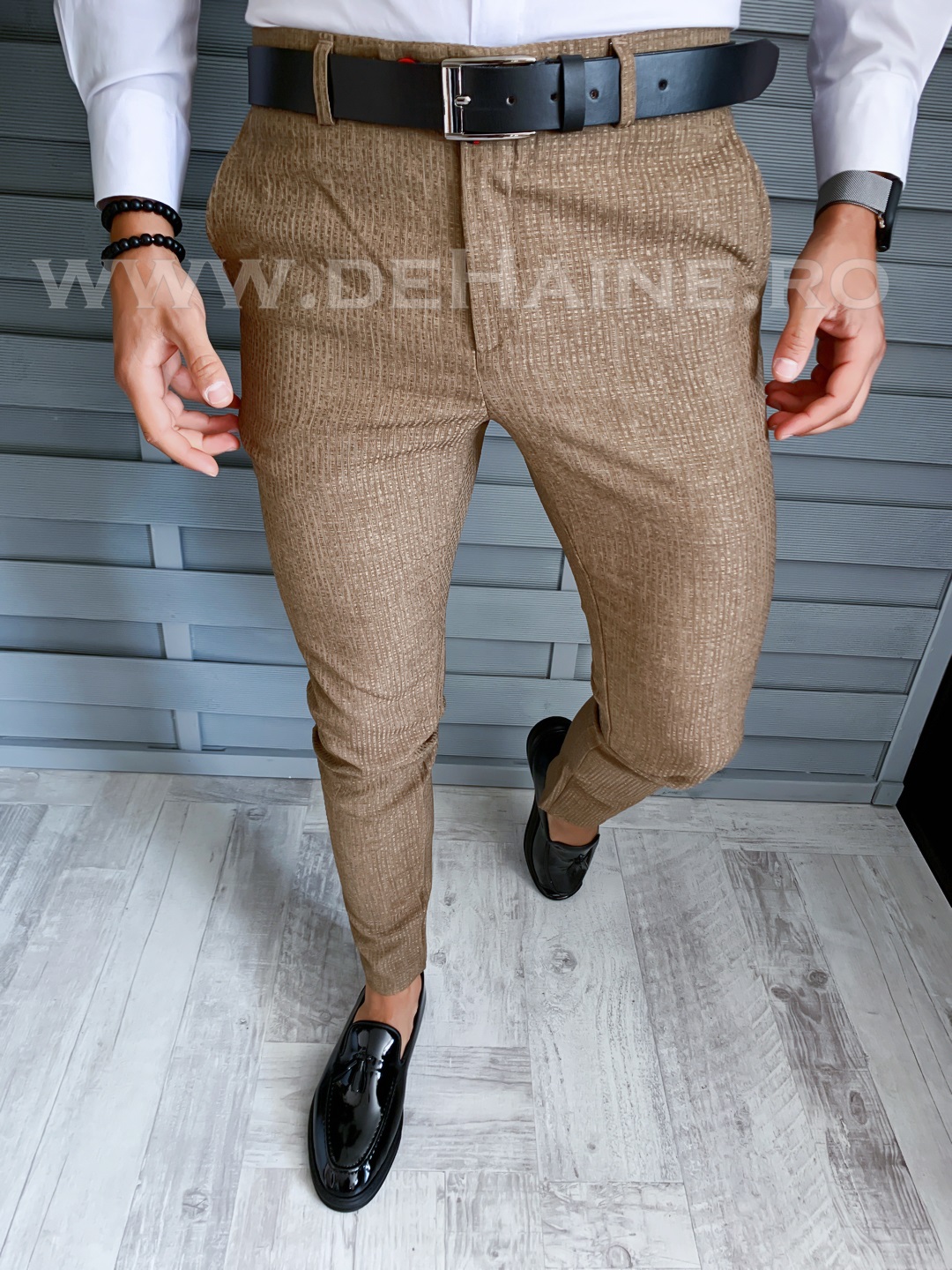 Pantaloni barbati eleganti maro B1769 *