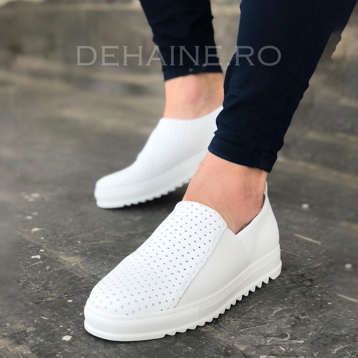 Adidasi barbati casual albi ZR A4716